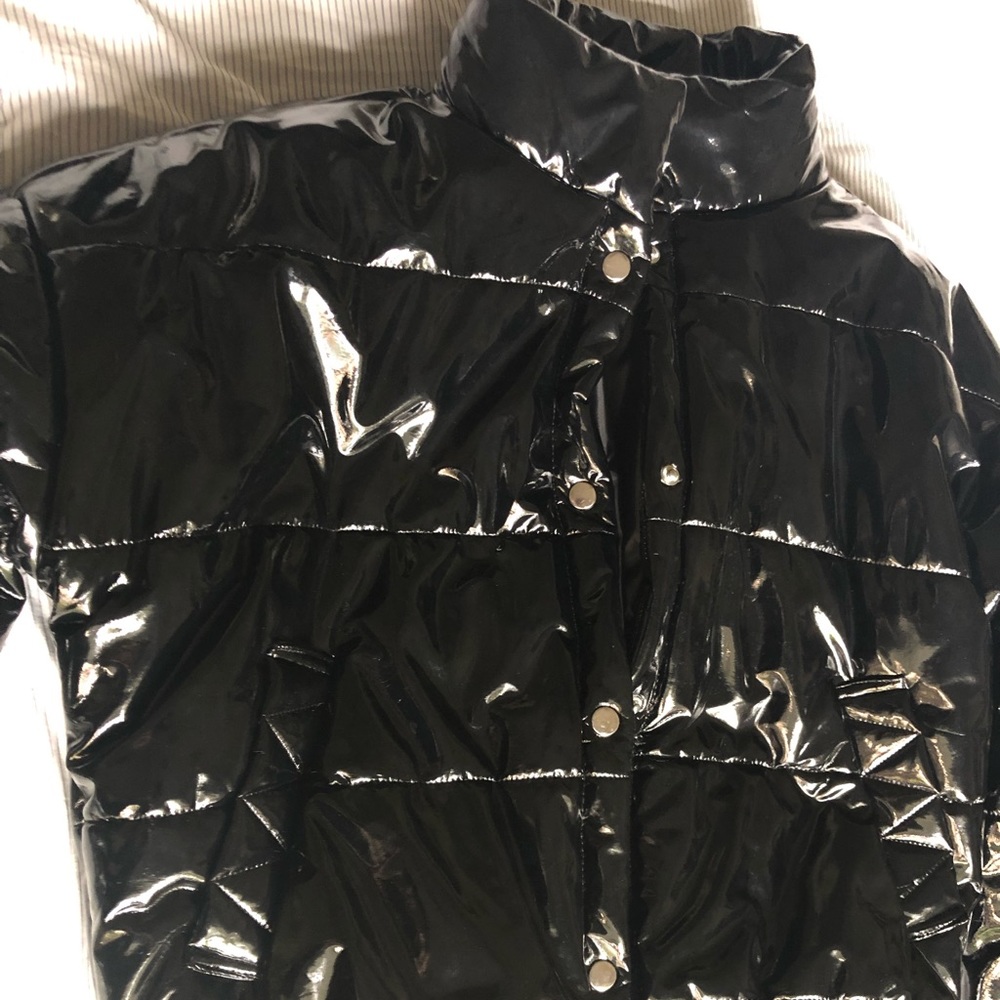 Shiny water resistant black jacket